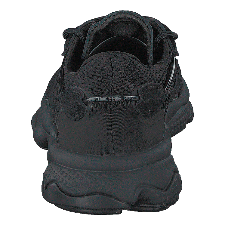 Ozweego J Core Black / Core Black / Trace Grey Metallic